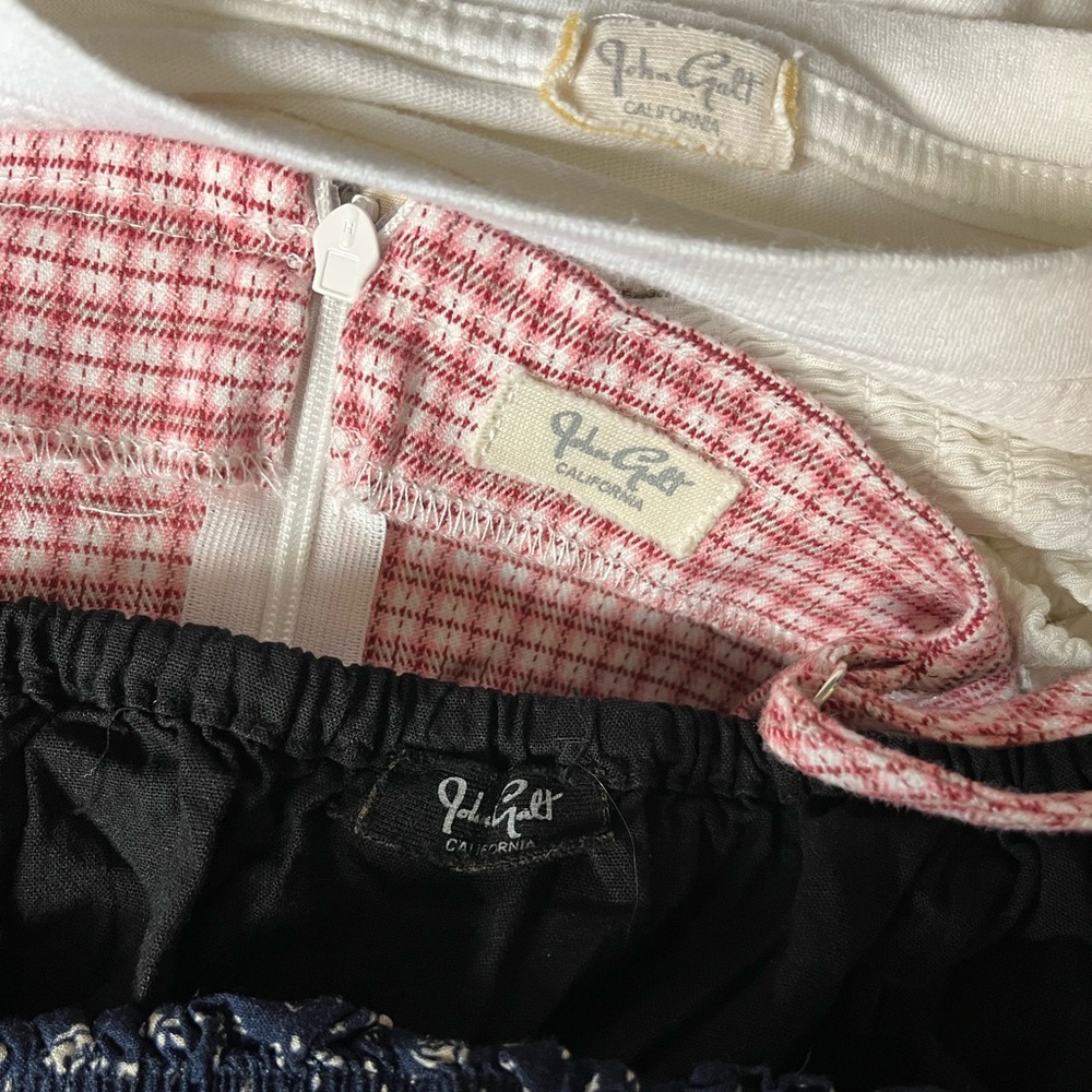 15 Piece Reseller Lot - Brandy Melville & John Galt Pieces - Picture 2 of 3